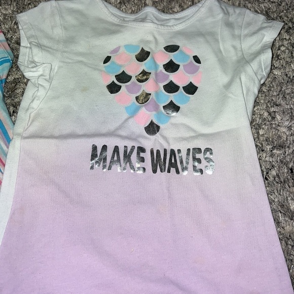 Two Tops - Picture 3 of 3